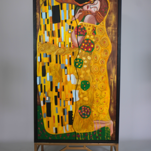 The Kiss Vitrin - Limited Edition