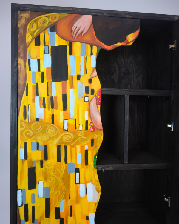 The Kiss Vitrin - One Edition - Image 3